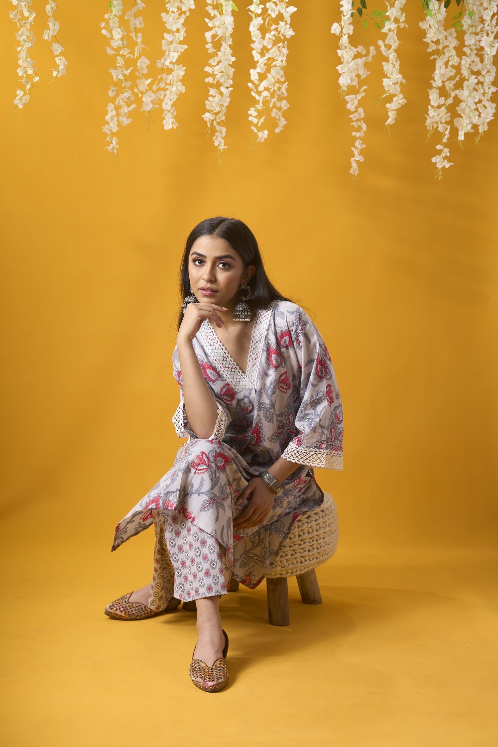 Grey Cotton Printed Kurta Set With Bell Sleeves