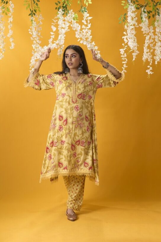 Yellow Cotton Printed Kurta Set With Bell Sleeves